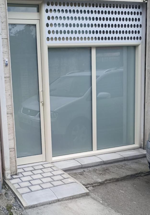 Alba Studio Apartment Tiranë Ngoại thất bức ảnh